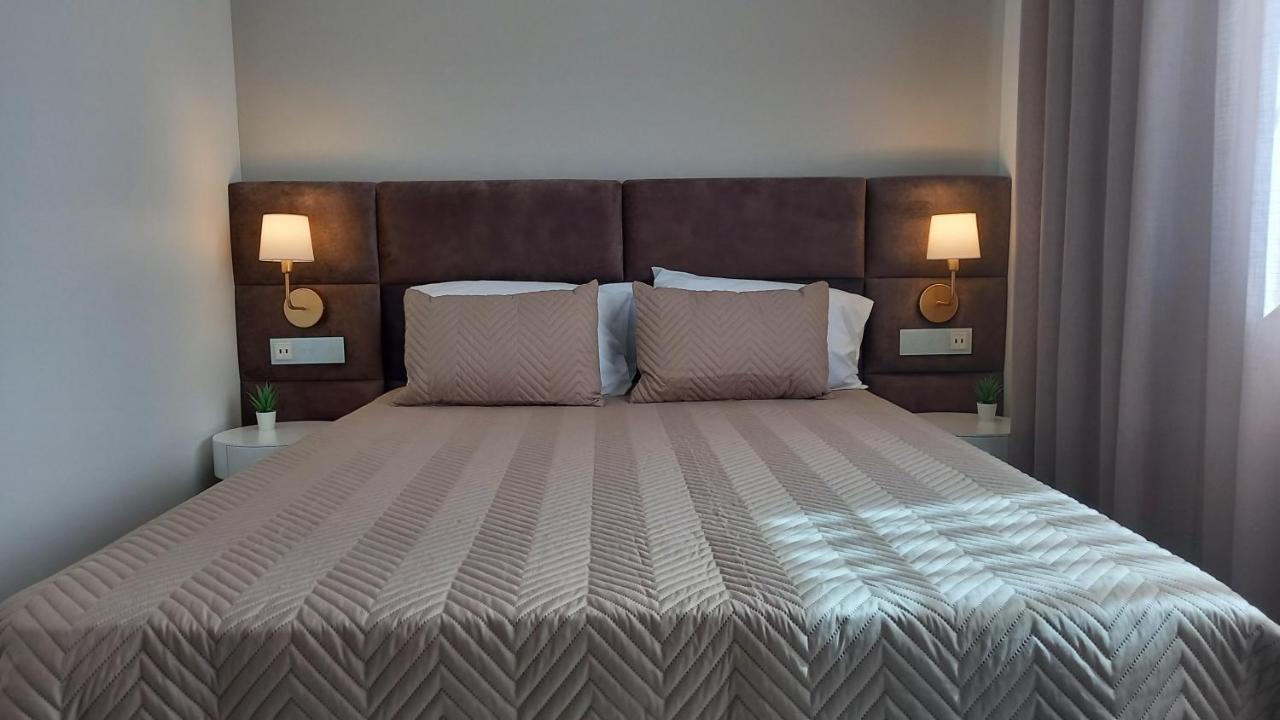Seven Seas Apartments Назаре Экстерьер фото