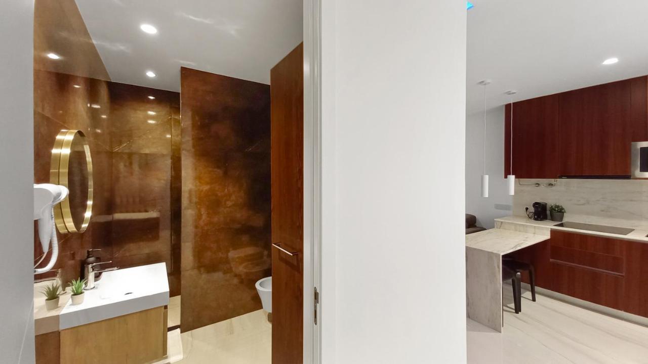 Seven Seas Apartments Назаре Экстерьер фото